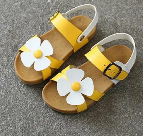 Baby shoes summer fashion cute young children's shoes children's sandals fashion flower girl baby girl sandals
Baby shoes summer fashion cute young children's shoes children's sandals fashion flower girl baby girl sandals