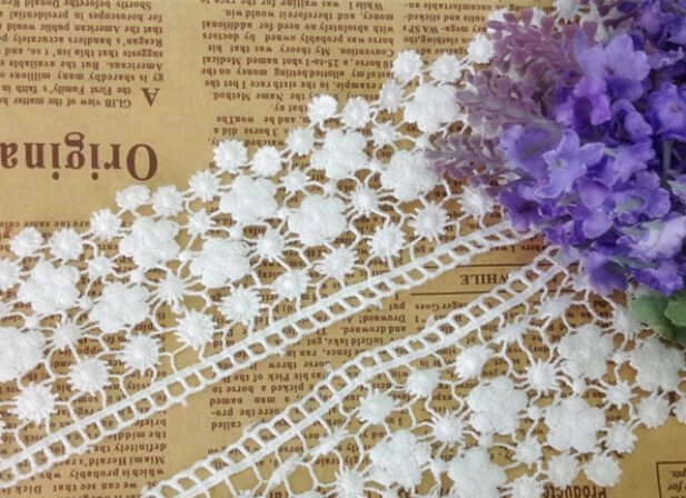 5 yard/lot width 2.56" 6.5cm white cotton water soluble lace trim ribbon lace fabric textiles 301316L4K210
5 yard/lot width 2.56" 6.5cm white cotton water soluble lace trim ribbon lace fabric textiles 301316L4K210