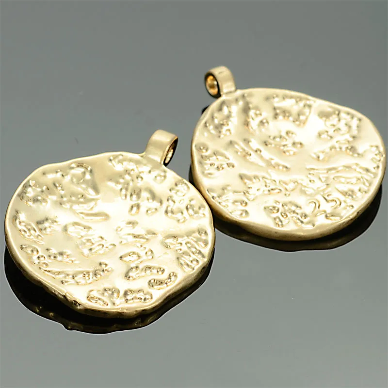 Miasol 2pcs Antique Silver/Gold Large Hammered Metal Round Charms Necklace Pendants For Diy Jewelry Making Findings 29x25MM
Miasol 2pcs Antique Silver/Gold Large Hammered Metal Round Charms Necklace Pendants For Diy Jewelry Making Findings 29x25MM
