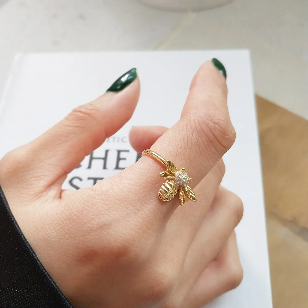 Authentic S925 Sterling Silver Fine Jewelry OPEN rings cute bee Honeybee rings J301
Authentic S925 Sterling Silver Fine Jewelry OPEN rings cute bee Honeybee rings J301