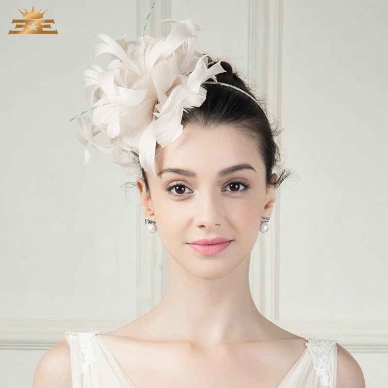 Lady New Fashion Fedoras Hat Women Winter Party Small Cap Fashion Feather Small Hat Pure Handmade Cap B-4803
Lady New Fashion Fedoras Hat Women Winter Party Small Cap Fashion Feather Small Hat Pure Handmade Cap B-4803