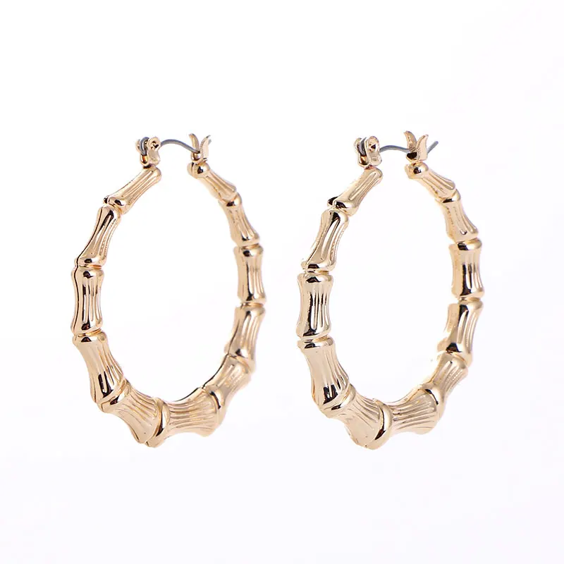 KOMi Trendy Big Bamboo Hoop Punk Earrings Gold Fashion Earrings Women Female Gold Silver Color Color Classic Jewelry B20218
KOMi Trendy Big Bamboo Hoop Punk Earrings Gold Fashion Earrings Women Female Gold Silver Color Color Classic Jewelry B20218