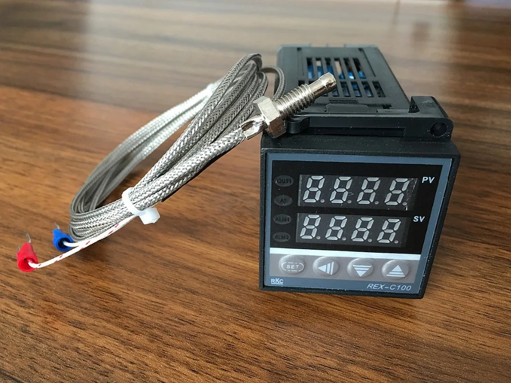 Digital Temperature Controller REX-C100 Relay output with Range 0-400 Degrees Celsius 50Hz with Thermocouple 1m
Digital Temperature Controller REX-C100 Relay output with Range 0-400 Degrees Celsius 50Hz with Thermocouple 1m
