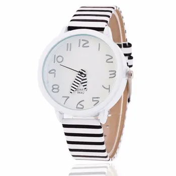 Blue/White Fashion Simple Sports Watch For Men Women Casual Quartz Watch PU Leather Watch Strap Ladies
Blue/White Fashion Simple Sports Watch For Men Women Casual Quartz Watch PU Leather Watch Strap Ladies