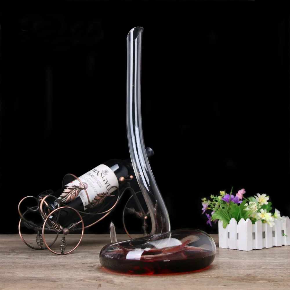 Latest Design! Artificial Blowing Manual Cold Cut Lead-free Crystal Glass Snake Transparent Wine Decanter
Latest Design! Artificial Blowing Manual Cold Cut Lead-free Crystal Glass Snake Transparent Wine Decanter