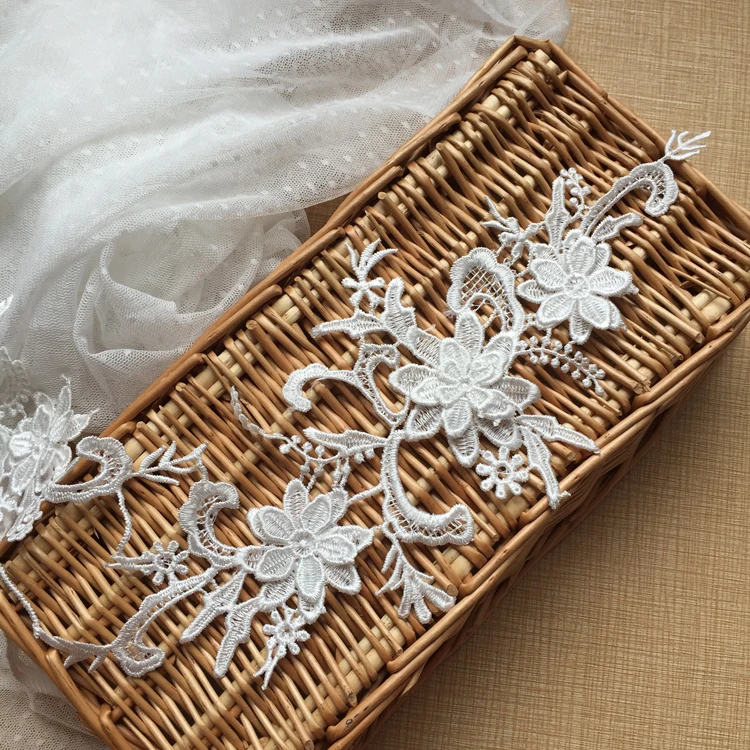 10-20Pcs Floral Lace Applique Embroidered Motif Venise Lace Crafts 3D Patches Lace Accessories For Wedding Dress DIY Supplies
10-20Pcs Floral Lace Applique Embroidered Motif Venise Lace Crafts 3D Patches Lace Accessories For Wedding Dress DIY Supplies