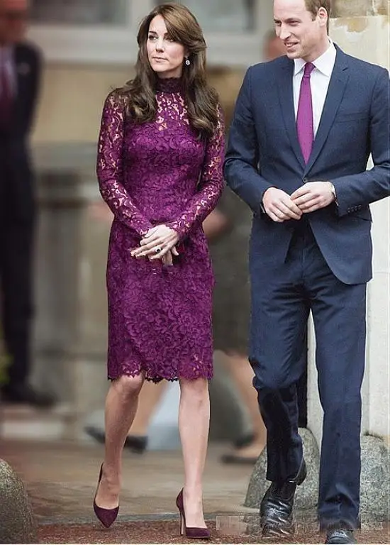vestido novia Elegant Long Sleeves vintage Formal Evening gown wears 2018 purple Lace Knee Length Mother of Bride Dresses
vestido novia Elegant Long Sleeves vintage Formal Evening gown wears 2018 purple Lace Knee Length Mother of Bride Dresses