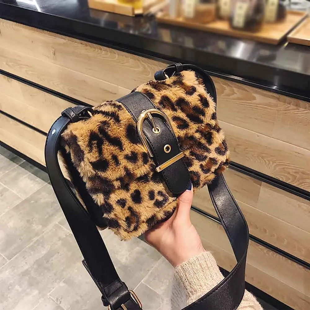 Mini Single Shoulder Square Crossbody Bag Fashion Women Leopard Printing Plush Messenger Bags Plush Vintage Handbag 10Oct 12
Mini Single Shoulder Square Crossbody Bag Fashion Women Leopard Printing Plush Messenger Bags Plush Vintage Handbag 10Oct 12