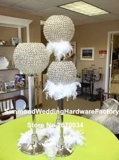 Wedding elegant clear glass bead flower stand decorative centerpieces for new sale wedding
Wedding elegant clear glass bead flower stand decorative centerpieces for new sale wedding