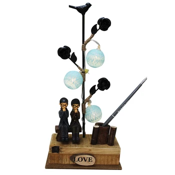 Vintage Resin Couple Wrought Iron Tree Lamp Ornaments Creative Cartoon Windmill Couple Model Pen Holder Night Light Crafts Gifts
Vintage Resin Couple Wrought Iron Tree Lamp Ornaments Creative Cartoon Windmill Couple Model Pen Holder Night Light Crafts Gifts