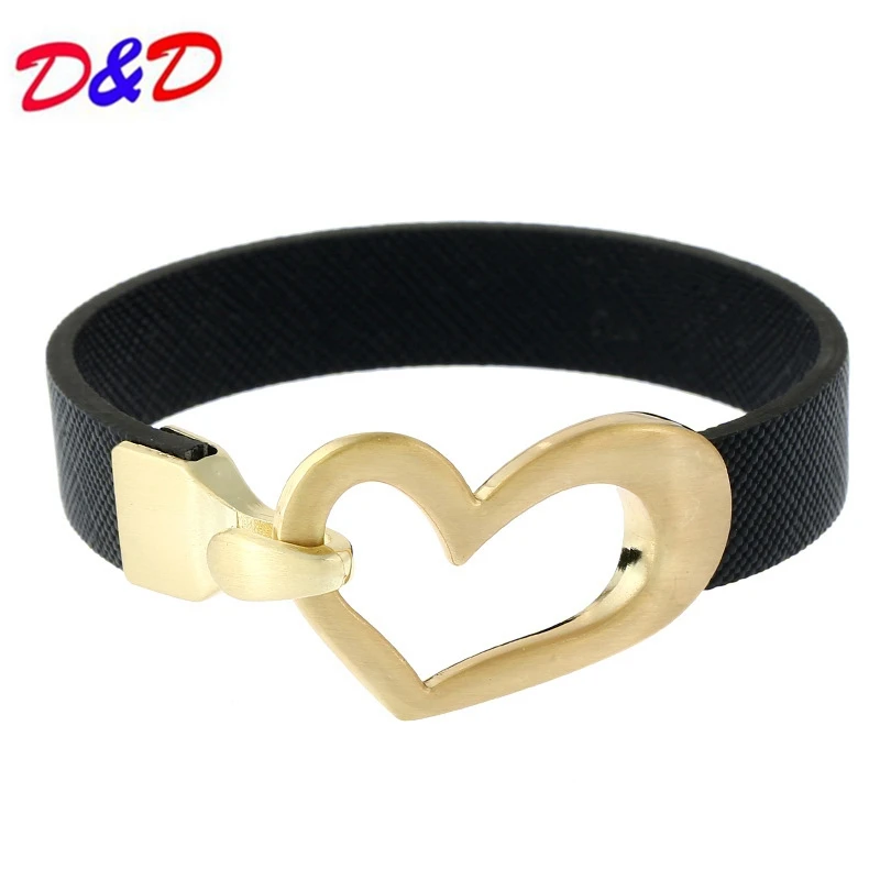 D&D New Style Monogram Heart Leather Bracelet Hottest For Women Christmas Gift Accessories Wholesale
D&D New Style Monogram Heart Leather Bracelet Hottest For Women Christmas Gift Accessories Wholesale