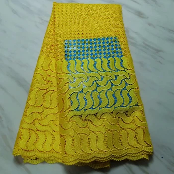 2019 verkoopt geborduurd weefsel van nieuwe in water oplosbare kant met een netto lijn Afrikaanse Nigeria vrouwen gratis kleding
2019 verkoopt geborduurd weefsel van nieuwe in water oplosbare kant met een netto lijn Afrikaanse Nigeria vrouwen gratis kleding