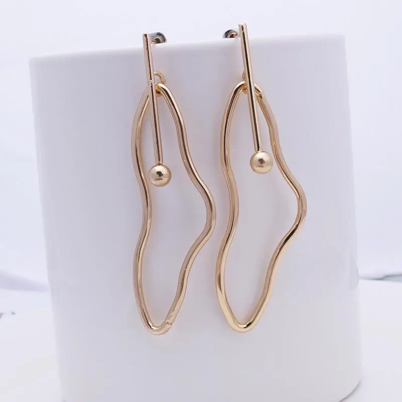 Earrings 2019 Korean Irregular long Dangle Earrings for Women Exaggerated Gold Color Geometric Statement Earring Trendy EB224
Earrings 2019 Korean Irregular long Dangle Earrings for Women Exaggerated Gold Color Geometric Statement Earring Trendy EB224