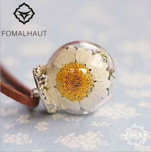 Hot FOMALHAUT Crystal glass bottles daisy Necklace Long Strip Leather Chain Pendant Necklaces Women 2015 Jewelry CX-138
Hot FOMALHAUT Crystal glass bottles daisy Necklace Long Strip Leather Chain Pendant Necklaces Women 2015 Jewelry CX-138