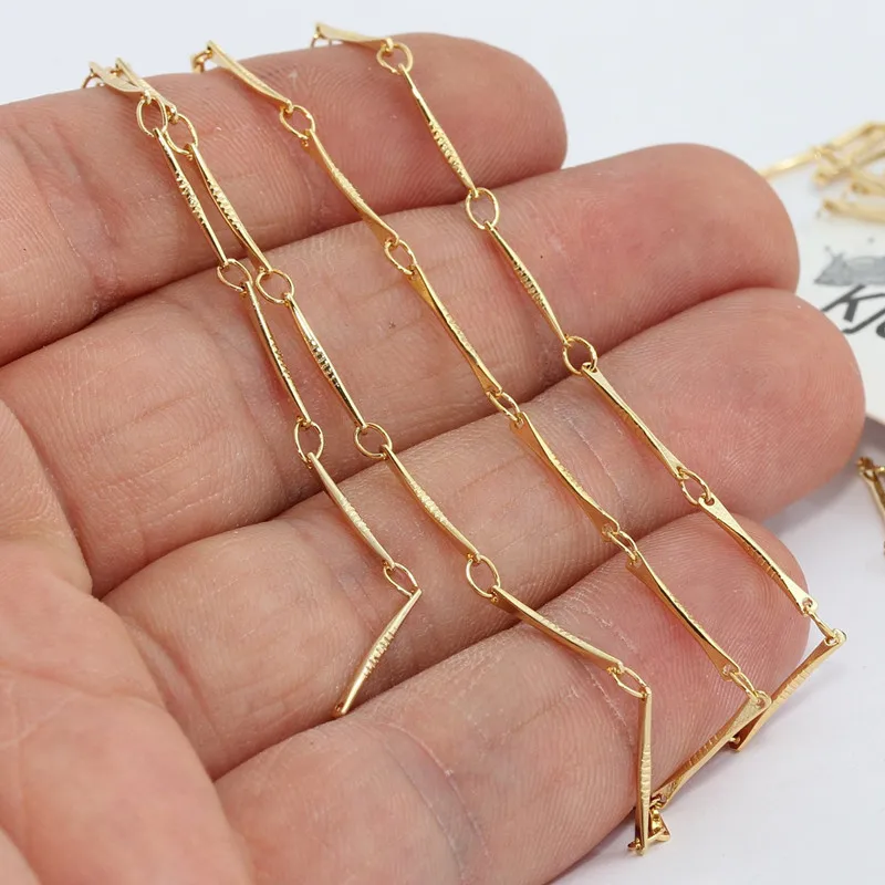 1M (3.3feet). raw brass 24k Shiny Gold Chain Necklace ..( .Nickel Safe Lead Safe) Size : 1x11mm BXB181
1M (3.3feet). raw brass 24k Shiny Gold Chain Necklace ..( .Nickel Safe Lead Safe) Size : 1x11mm BXB181