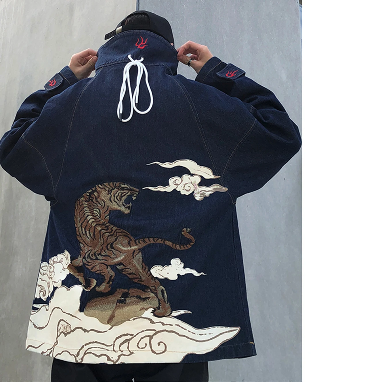 Embroidery Cloud Tiger Drawstring Zipper Turtleneck Loose Oversized Denim Jacket Streetwear Windbreaker Coat Fire Plus Size Top
Embroidery Cloud Tiger Drawstring Zipper Turtleneck Loose Oversized Denim Jacket Streetwear Windbreaker Coat Fire Plus Size Top