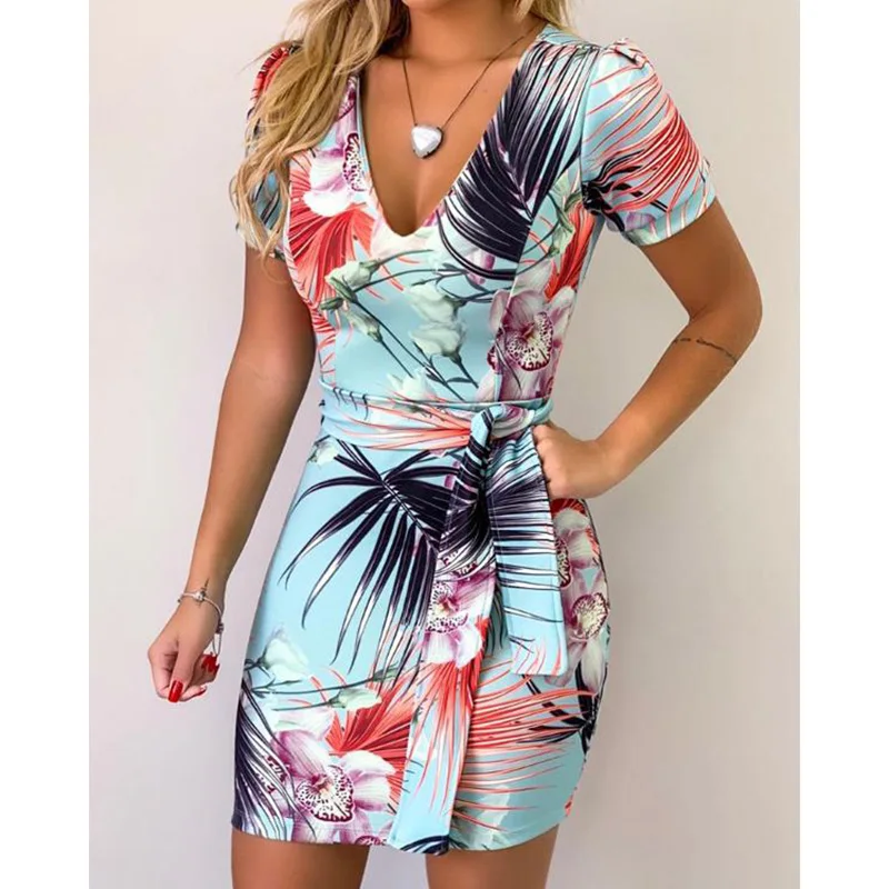 Bohemian print sashes mini summer dress 2019 Short sleeve v neck bodycon mini dress Sexy tie waist tight dresses Vestidos femme
Bohemian print sashes mini summer dress 2019 Short sleeve v neck bodycon mini dress Sexy tie waist tight dresses Vestidos femme