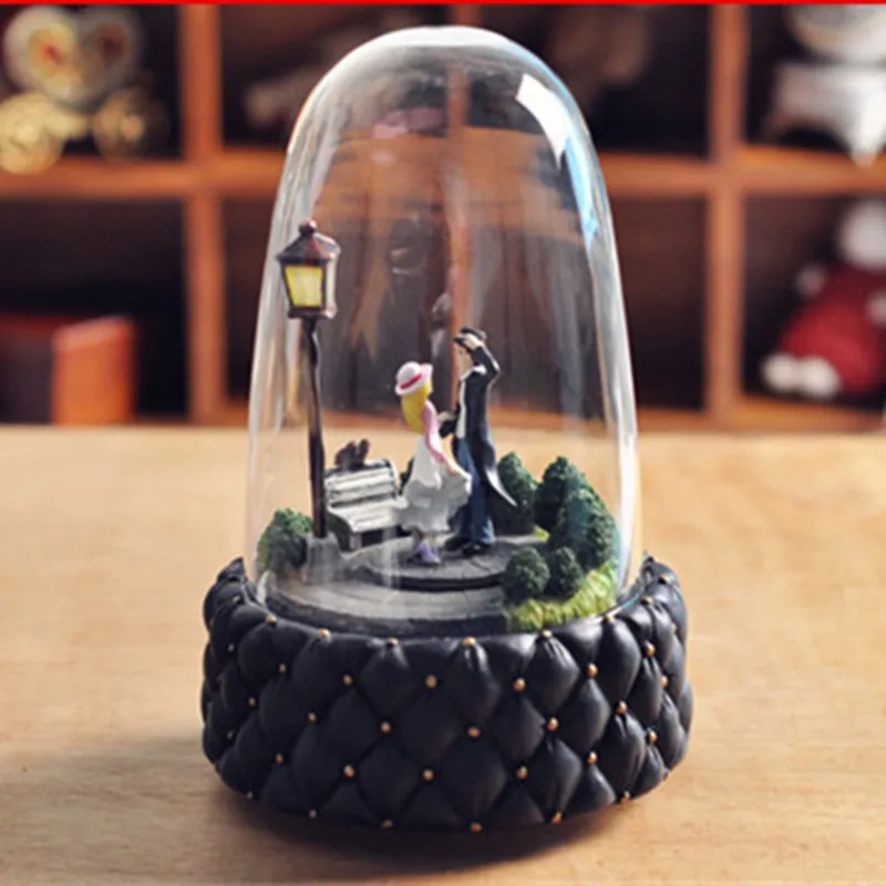 Zipi Luminous rotation Glass cover Music Box Clockwork Type 18 Tones Birthday Gift Christmas Gift Girlfriend romantic Gift
Zipi Luminous rotation Glass cover Music Box Clockwork Type 18 Tones Birthday Gift Christmas Gift Girlfriend romantic Gift
