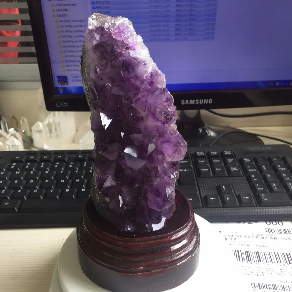 1025g Clear Purply Amethyst Cluster Crystal Specimen feng shui products natural stones and minerals Home Decotation
1025g Clear Purply Amethyst Cluster Crystal Specimen feng shui products natural stones and minerals Home Decotation