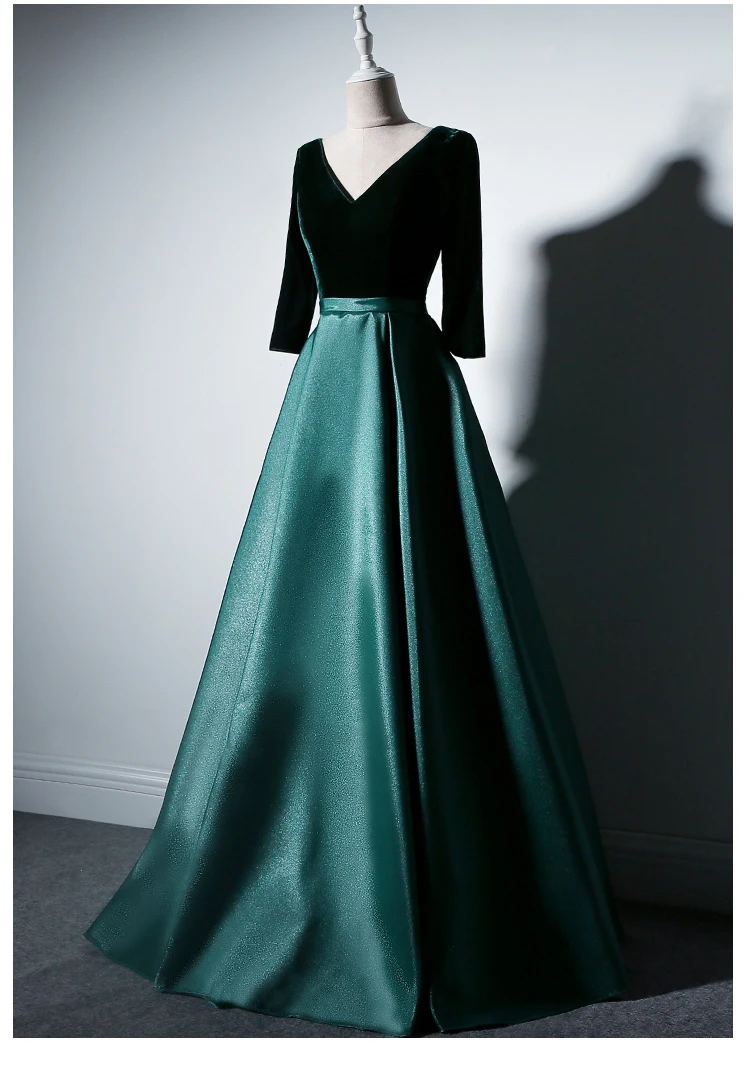 green velvet long sleeve dress gown stage operaprincess medieval dress Renaissance cosplay Victoria Antoinette/Belle Ball
green velvet long sleeve dress gown stage operaprincess medieval dress Renaissance cosplay Victoria Antoinette/Belle Ball