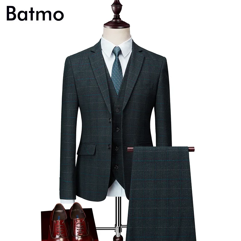 Batmo 2018 new arrival high quality plaid casual suits men ,men's casual plaid blue suits ,jacket+pants+vest 995
Batmo 2018 new arrival high quality plaid casual suits men ,men's casual plaid blue suits ,jacket+pants+vest 995