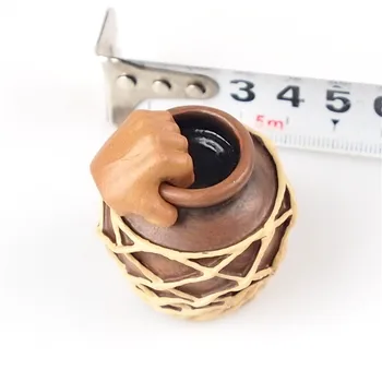 1/6 scale scene accessories Three Kingdoms Zhang Fei Ancient liqueur Bottle + hand type model for 12'' action figure
1/6 scale scene accessories Three Kingdoms Zhang Fei Ancient liqueur Bottle + hand type model for 12'' action figure