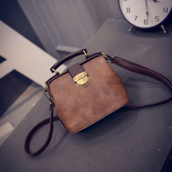 Retro Women Bags 2020 Fashion Tote Luxury Handbags Hasp Leasure PU Leather Crossbody Bag Designer Women Handbag Bolso Mujer
Retro Women Bags 2020 Fashion Tote Luxury Handbags Hasp Leasure PU Leather Crossbody Bag Designer Women Handbag Bolso Mujer