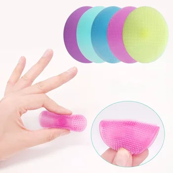Manual Operate Silicone Cleaning Brush Cosmetic Tool Facial Dirt Remover Face Washing massage Brush Makeup Cleaner 2020
Manual Operate Silicone Cleaning Brush Cosmetic Tool Facial Dirt Remover Face Washing massage Brush Makeup Cleaner 2020