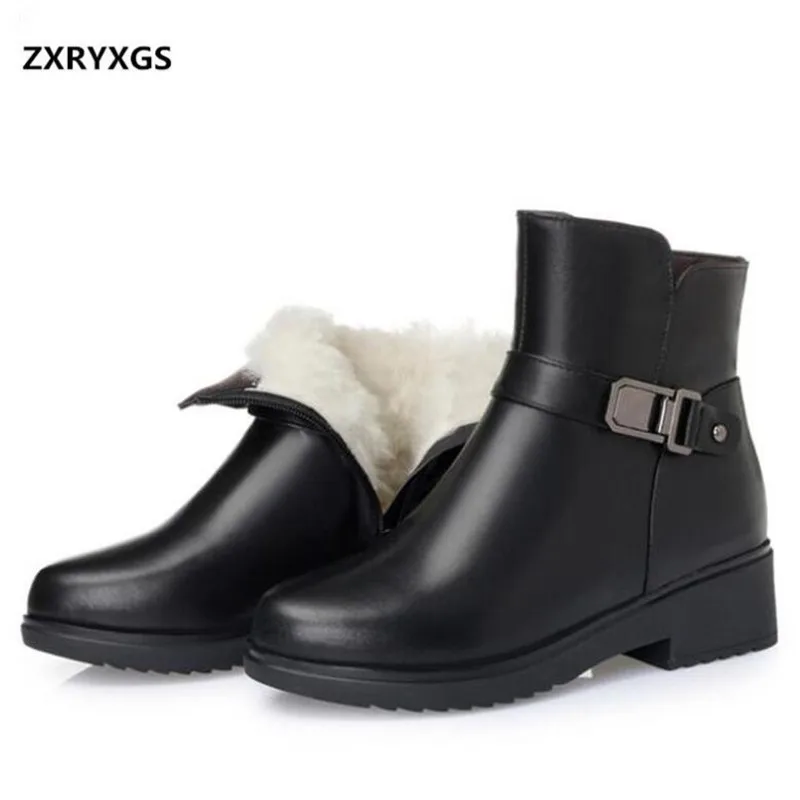 ZXRYXGS Brand Shoes Woman Boots 2018 New Fashion Winter Wool Cow Leather Boots with Thick Warm Comfortable Snow Boots Plus Size
ZXRYXGS Brand Shoes Woman Boots 2018 New Fashion Winter Wool Cow Leather Boots with Thick Warm Comfortable Snow Boots Plus Size
