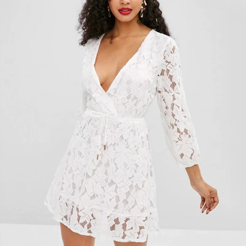 2019 Sexy V-neck Long Sleeve Lace Floral Crochet Dresses Solid Color Open Back Dresses Mini Dress for Party Wear
2019 Sexy V-neck Long Sleeve Lace Floral Crochet Dresses Solid Color Open Back Dresses Mini Dress for Party Wear