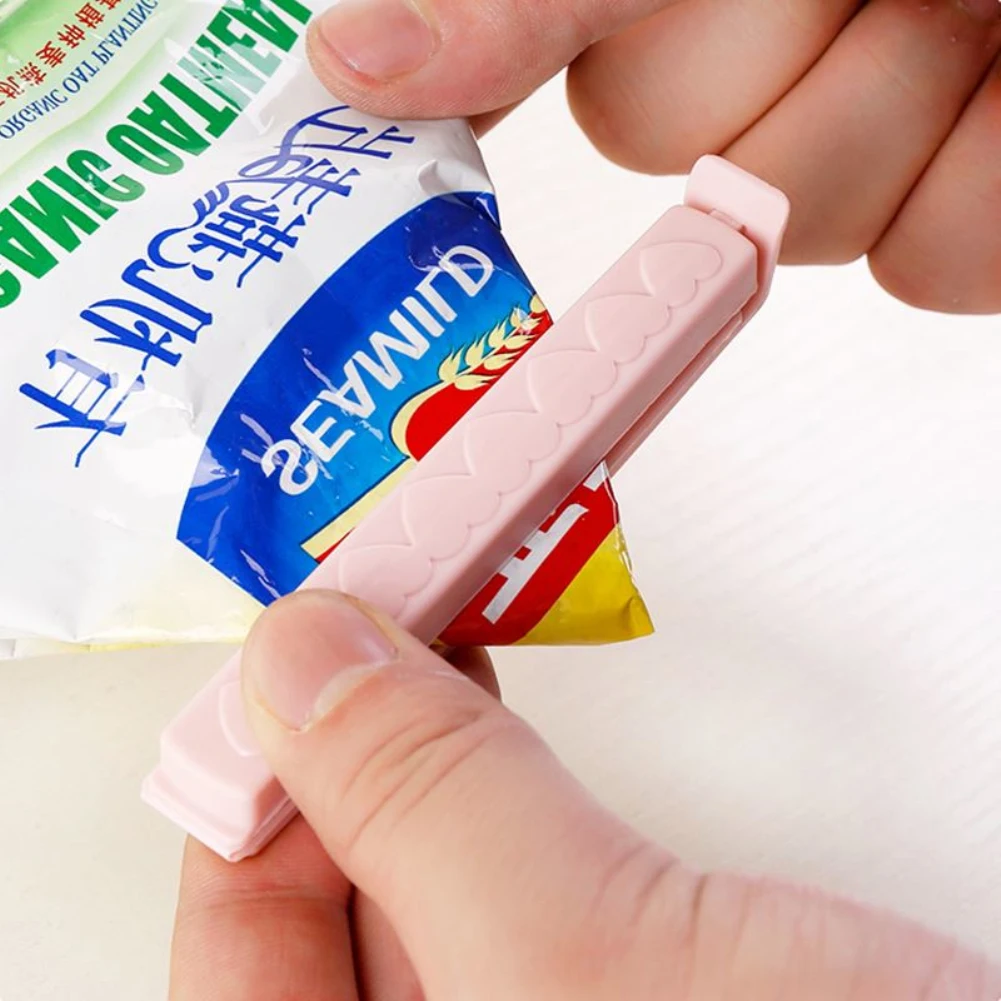 Plain Color Sealing Clip 5pcs Food Preservation Sealing Clip Snacks Storage Bags Sealer Clamp Kitchen Creative Plastic Bag Clip
Plain Color Sealing Clip 5pcs Food Preservation Sealing Clip Snacks Storage Bags Sealer Clamp Kitchen Creative Plastic Bag Clip
