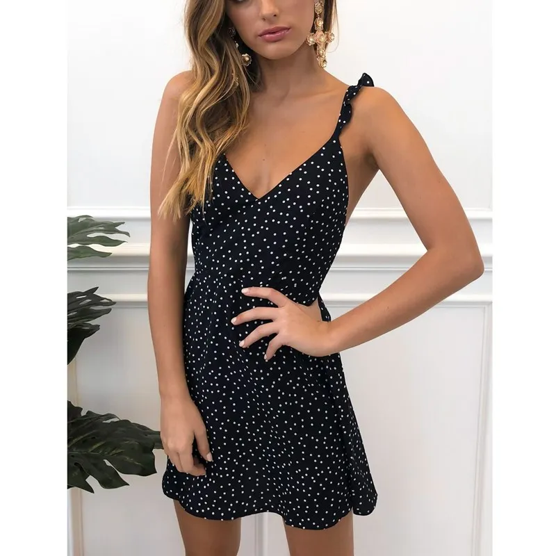 Women Polka Dot Mini Dress V Neck Backless Sexy Dress Lace Up Ruffle Spaghetti Strap Dress
Women Polka Dot Mini Dress V Neck Backless Sexy Dress Lace Up Ruffle Spaghetti Strap Dress