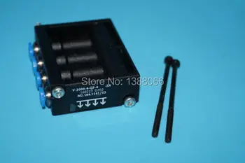 M2.184.1141 SM102 CD74 PM52 distributor QS-4,V-200-4-QS-4-SA original spare part
M2.184.1141 SM102 CD74 PM52 distributor QS-4,V-200-4-QS-4-SA original spare part