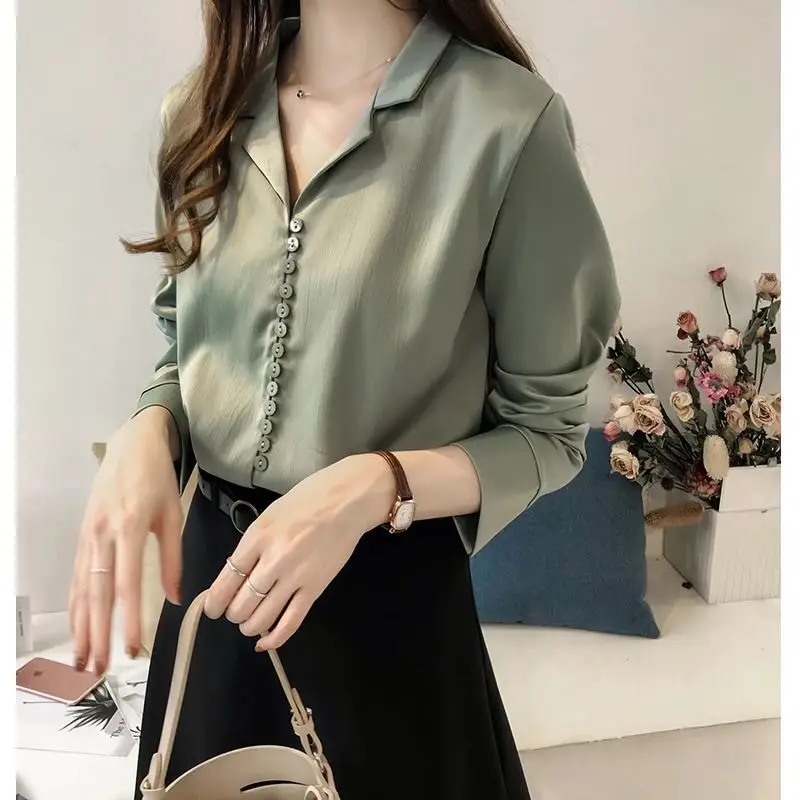 Autumn Women's New 2019 Loose Pluz Size Turn Down Collar Solid Color Shirt Women's Long Sleeve Chic Button Blouse Women Clothes
Autumn Women's New 2019 Loose Pluz Size Turn Down Collar Solid Color Shirt Women's Long Sleeve Chic Button Blouse Women Clothes