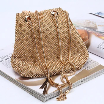 New Fashion Barrels Personalized Women's Luxury Handbags Bucket Bag Ladies Clutch Hand Bags Diamond-Studded Evening Bag
New Fashion Barrels Personalized Women's Luxury Handbags Bucket Bag Ladies Clutch Hand Bags Diamond-Studded Evening Bag