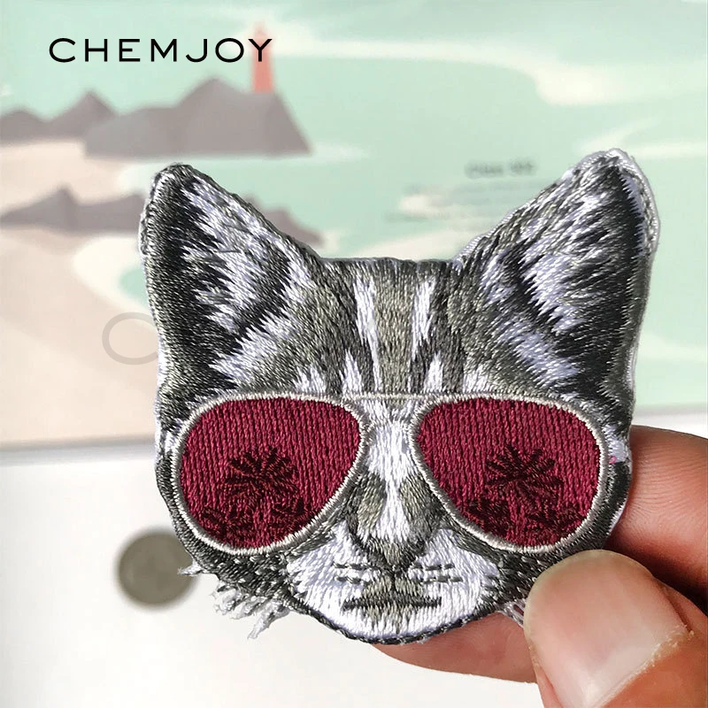 Cute Embroidery Patches Cat Head Iron on Patch for Cool Clothing Coats Bags Sewing Applique Clothes Stickers DIY Animal Parches
Cute Embroidery Patches Cat Head Iron on Patch for Cool Clothing Coats Bags Sewing Applique Clothes Stickers DIY Animal Parches