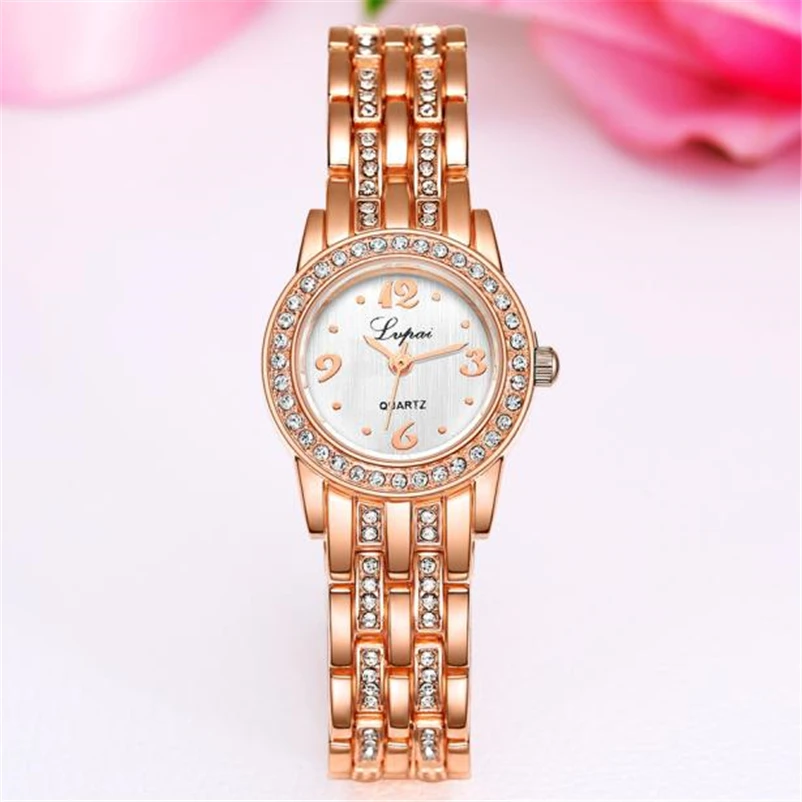 LVPAI New Fashion Rhinestone Watch Women Luxury Brand Bracelet Watch Ladies Quartz Dress Watch Women Clocks montre femme
LVPAI New Fashion Rhinestone Watch Women Luxury Brand Bracelet Watch Ladies Quartz Dress Watch Women Clocks montre femme