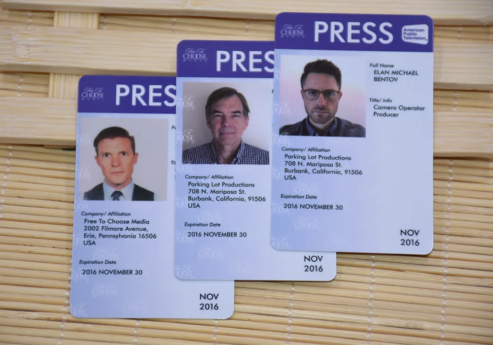 Photo ID cards printer online store HAOBOLAI printing digital printing with different photos names email and address
Photo ID cards printer online store HAOBOLAI printing digital printing with different photos names email and address