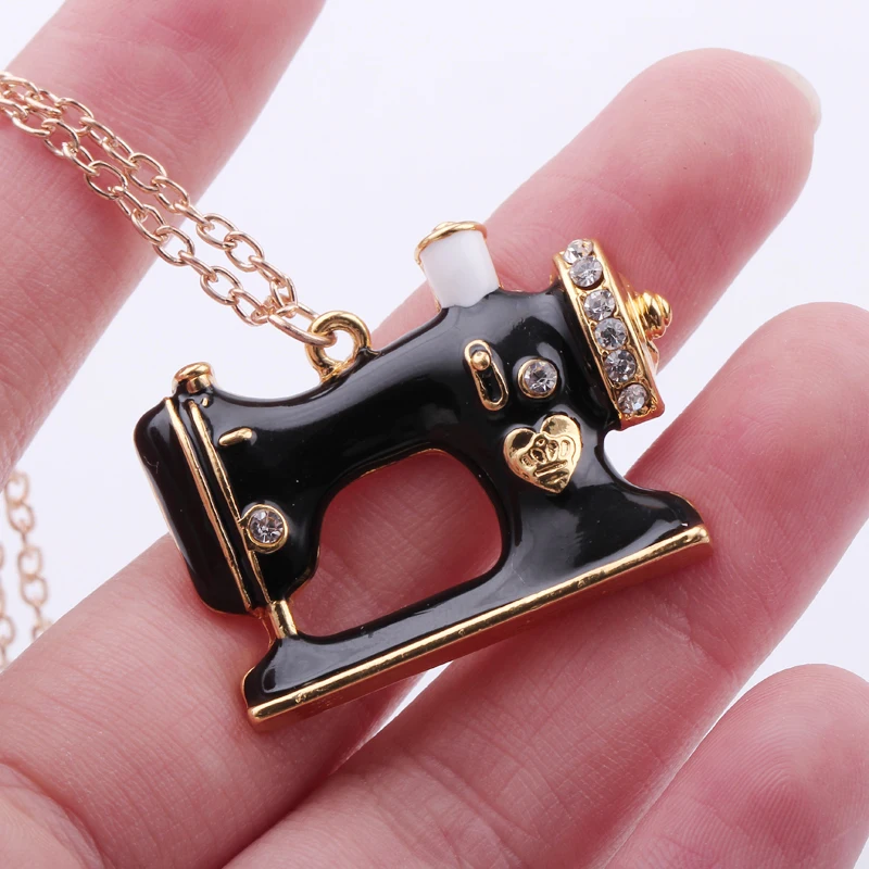 Enamel Sewing Machine Pendant Necklace For Women Gold Color Crystal Tools Fashion Jewelry for Women Girl Clothing Accessories
Enamel Sewing Machine Pendant Necklace For Women Gold Color Crystal Tools Fashion Jewelry for Women Girl Clothing Accessories