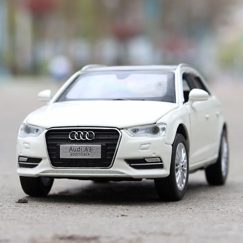 Die-cast Alloy Toy Cars Children Vehicle Models 1:32 Audi A3 Pull back With Sound Light Electric Car
Die-cast Alloy Toy Cars Children Vehicle Models 1:32 Audi A3 Pull back With Sound Light Electric Car