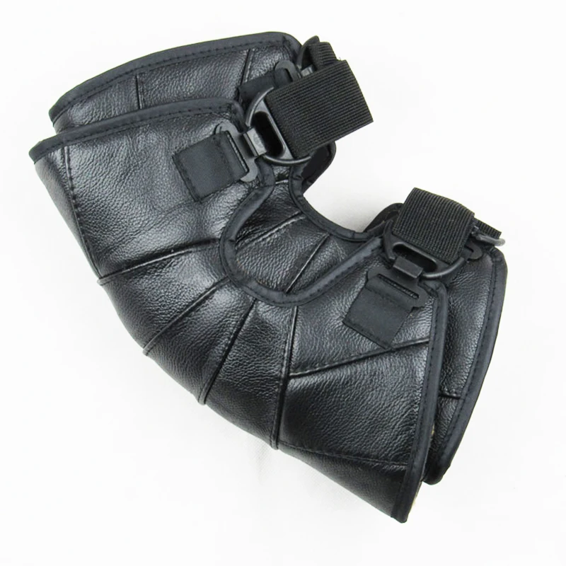 Thick PU Leather Knee Pads Men and Women Motorcycle Riding Protective Kneepad Winter Windproof Scooter Protector Equipment
Thick PU Leather Knee Pads Men and Women Motorcycle Riding Protective Kneepad Winter Windproof Scooter Protector Equipment