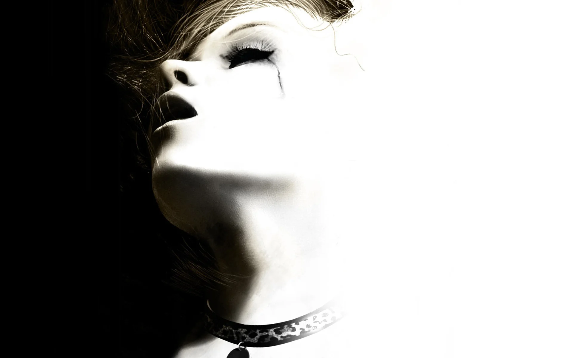 Home decoration silent hill 2 girl dark light tear face Silk Fabric Poster Print XD082
Home decoration silent hill 2 girl dark light tear face Silk Fabric Poster Print XD082