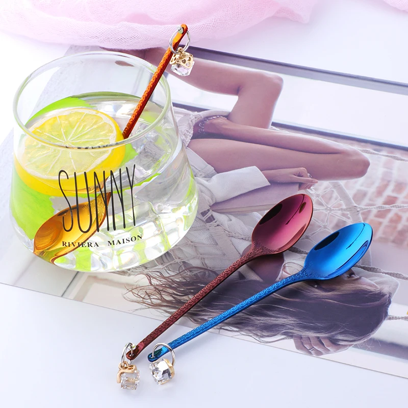 New Stainless Steel Earring Spoon Handle Gold Coffee Spoon Stirring Teaspoon Dessert Iced Cream Spoon Kitchen Tableware Dropship
New Stainless Steel Earring Spoon Handle Gold Coffee Spoon Stirring Teaspoon Dessert Iced Cream Spoon Kitchen Tableware Dropship