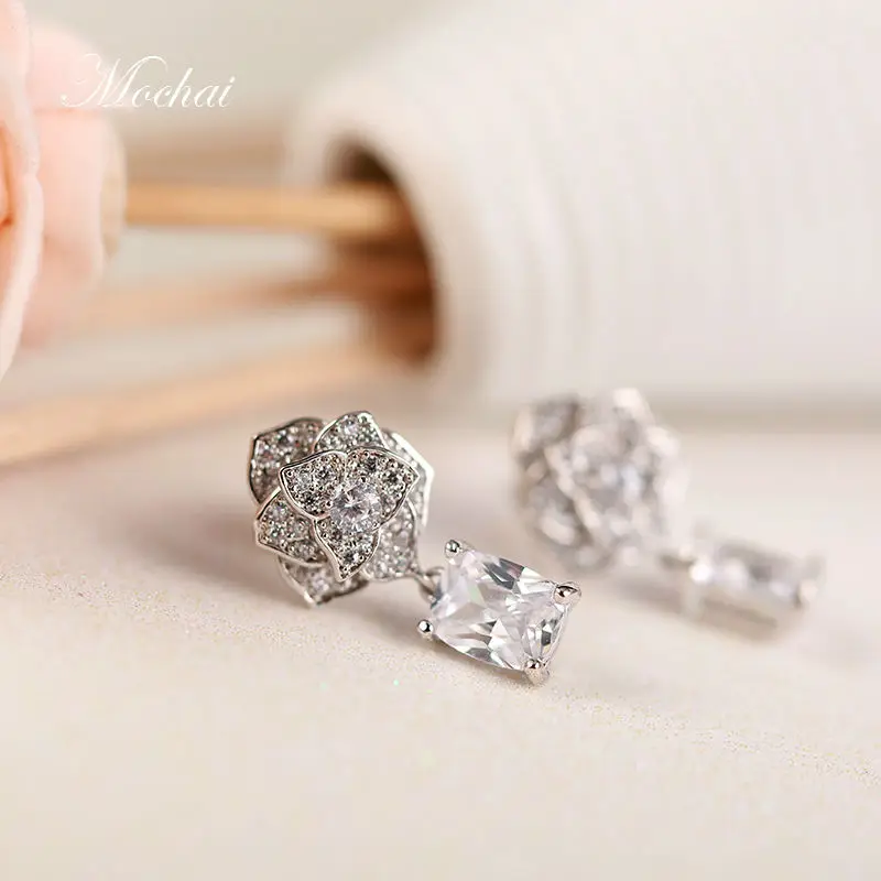 Mocai New Arrival Brand Design Camellia Drop Earrings Clear Cubic Zircon Flower Earring Fashion Women Jewelry For Party ZK20
Mocai New Arrival Brand Design Camellia Drop Earrings Clear Cubic Zircon Flower Earring Fashion Women Jewelry For Party ZK20