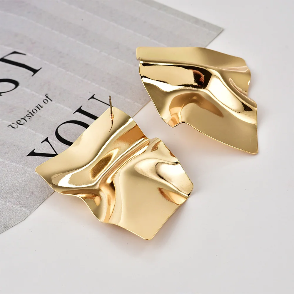 New European Classic Gold Color Irregular Square Geometric Earrings For Women Fashion Temperament Earrings Jewelry Pendientes
New European Classic Gold Color Irregular Square Geometric Earrings For Women Fashion Temperament Earrings Jewelry Pendientes