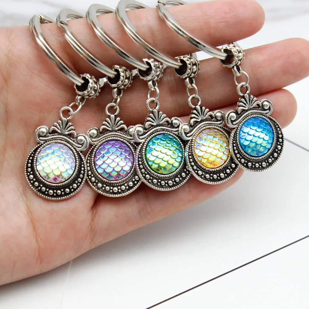 New Fashion Jewelry Gift Key Chain Mermaid Keychain Shimmery Multicolor Fish Scales Keyring Holographic Girl Friend For Women
New Fashion Jewelry Gift Key Chain Mermaid Keychain Shimmery Multicolor Fish Scales Keyring Holographic Girl Friend For Women
