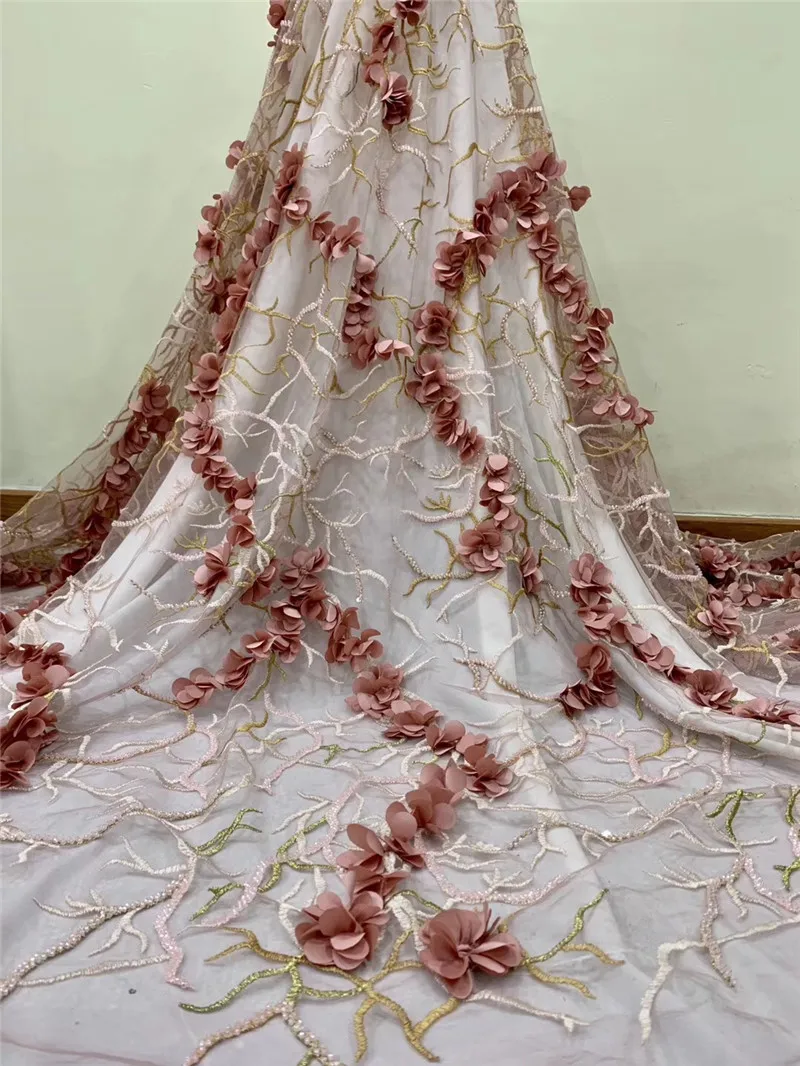 embroiderd lace fabric H-122431 with plenty beads beautiful Nigerian sequins lace fabric for party dress
embroiderd lace fabric H-122431 with plenty beads beautiful Nigerian sequins lace fabric for party dress