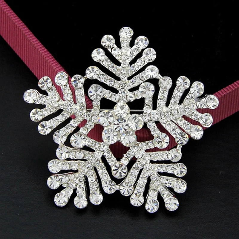 

OneckOha Rhinestone Snowflake Brooches Christmas Brooch Pin Winter Jewelry Christmas Gift