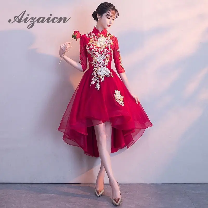 Женское традиционное китайское платье Ципао с красной цветочной вышивкой