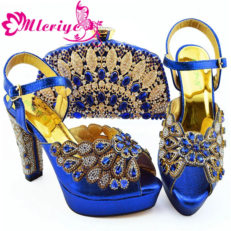 Blue Color Italian Slippers with Matching Bag for Woman Italian Shoes and Bag Set High Quality African Wedding Shoes with Pearl
Blue Color Italian Slippers with Matching Bag for Woman Italian Shoes and Bag Set High Quality African Wedding Shoes with Pearl